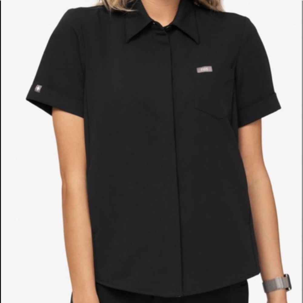 FIGS PILAR TOP
